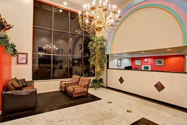  - Howard Johnson Express Inn & Suites Lake Front Park Kissimmee