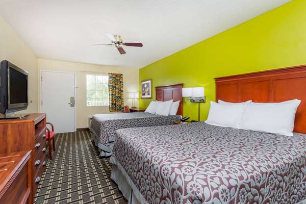  - Days Inn Trenton - I-59, Exit 11
