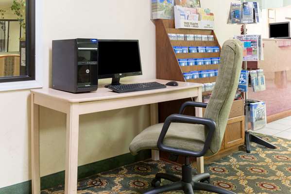 Conference Area - Days Inn Mt Vernon - I-57 & I-64, Exit 95