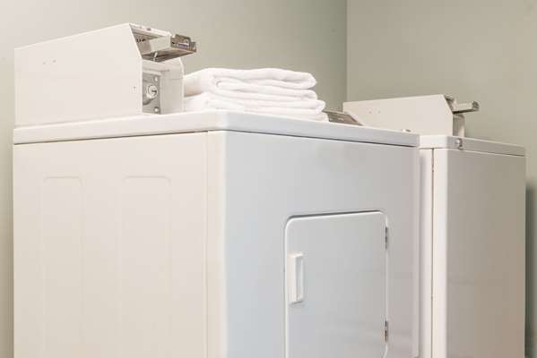  - Days Inn Huber Heights - I-70, Exit 36