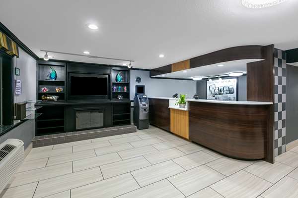  - Super 8 Motel University Austin - I-35, Exit 238A