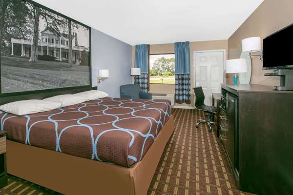  - Super 8 Motel Ocean Springs - I-10, Exit 50