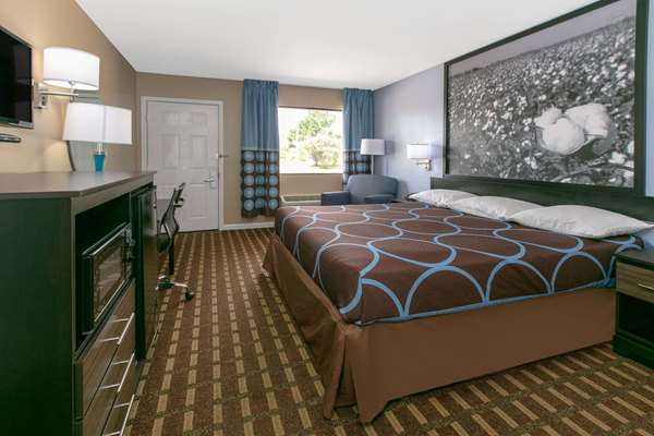  - Super 8 Motel Ocean Springs - I-10, Exit 50