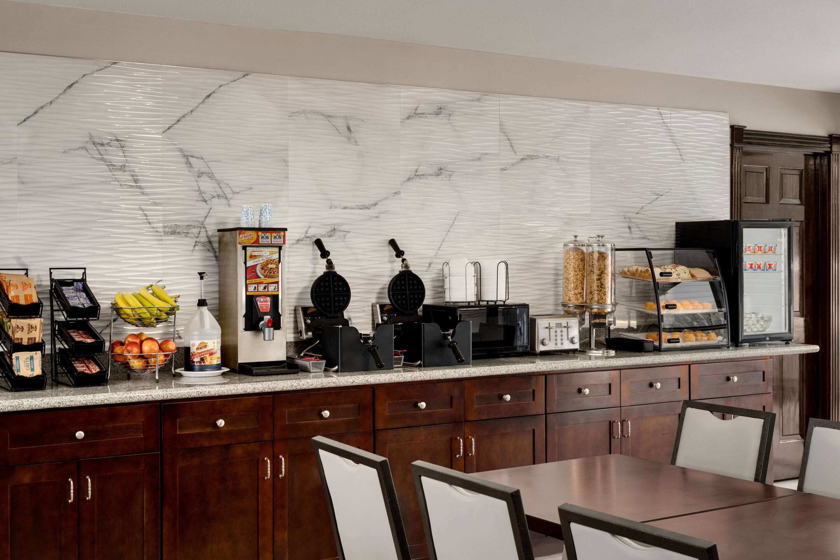 Property amenity | Super 8 by Wyndham Ocean Springs Biloxi