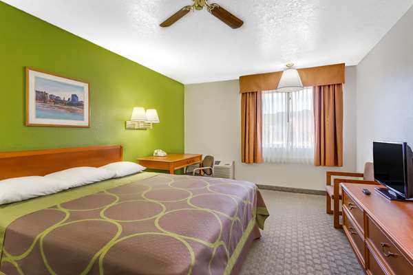  - Super 8 Hotel Price