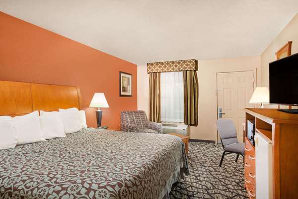  - Days Inn Centerville - I-45, Exit 164