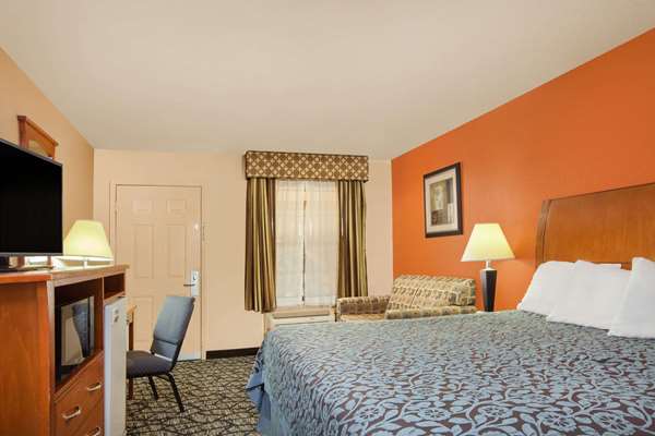 Suite - Days Inn Centerville - I-45, Exit 164