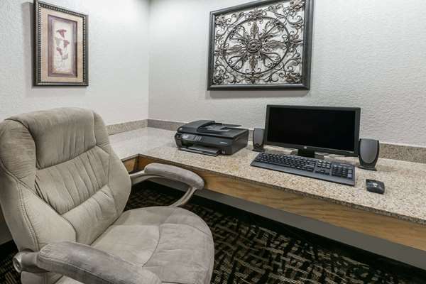 Conference Area - Ramada Hotel North Airport Oklahoma City