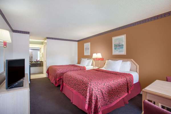  - Days Inn Priceville - I-65, Exit 334
