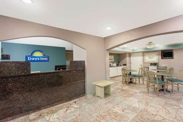  - Days Inn Priceville - I-65, Exit 334