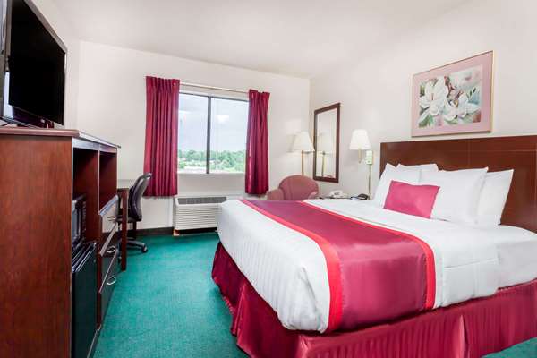  - Ramada Limited Hotel Tell City