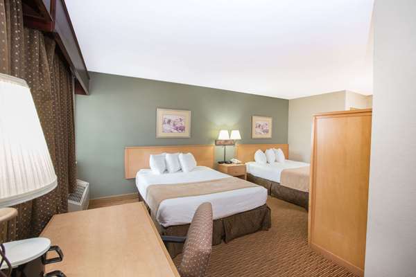  - Ramada Limited Hotel Spirit Lake