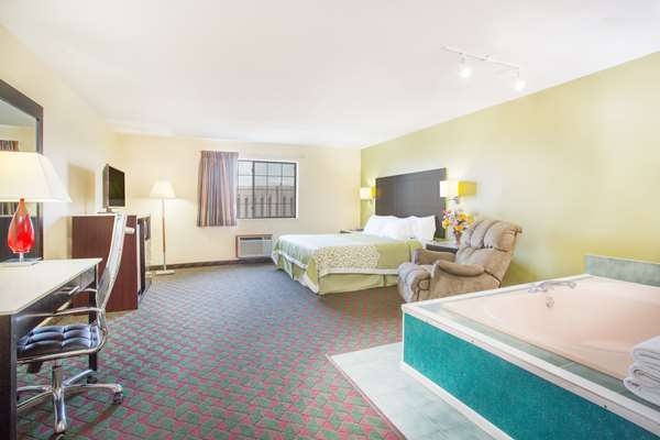  - Days Inn Lexington