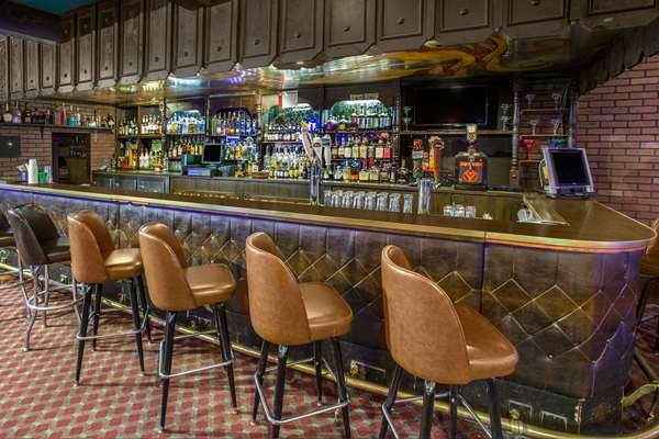 Bar - Days Inn Princeton - I-80, Exit 56