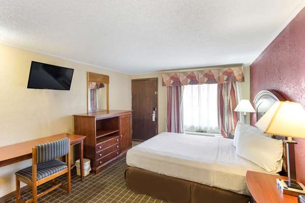  - Knights Inn Ashland