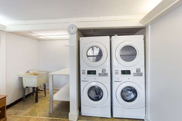  - Knights Inn Ashland