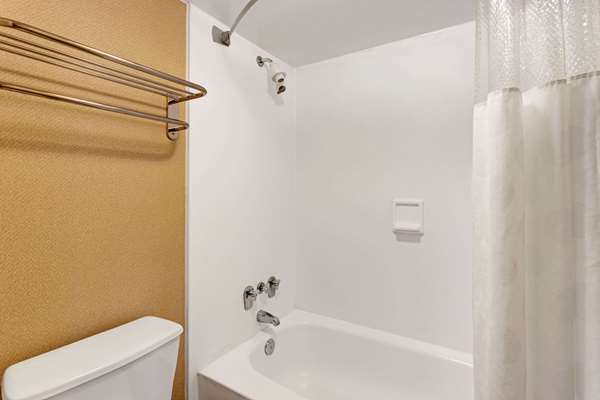  - Ramada Hotel Catonsville