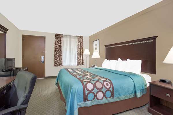  - Super 8 Motel Danville