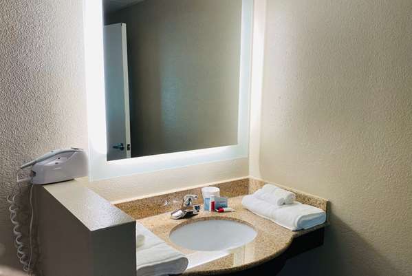  - Super 8 Motel Danville