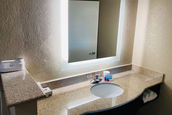  - Super 8 Motel Danville