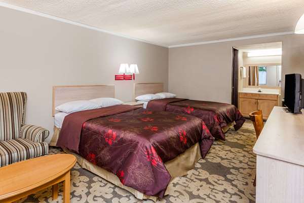  - Knights Inn Farmington Hills