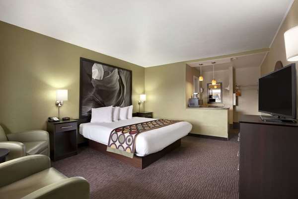  - Super 8 Motel West Flagstaff