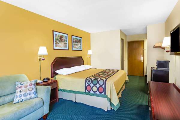  - Super 8 Hotel South Morristown - I-81, Exit 8