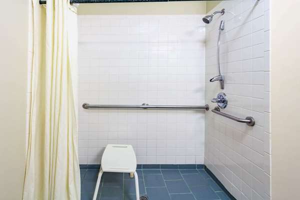  - Super 8 Hotel South Morristown - I-81, Exit 8