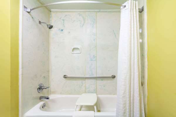  - Super 8 Hotel South Morristown - I-81, Exit 8