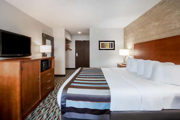  - Wingate by Wyndham Hotel Detroit Metro Airport Romulus
