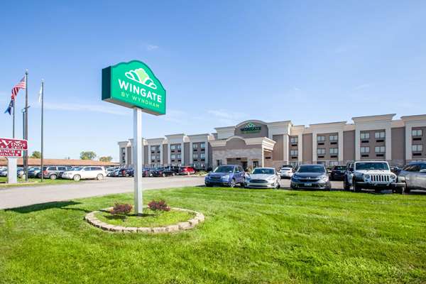 Exterior view - Wingate by Wyndham Hotel Detroit Metro Airport Romulus