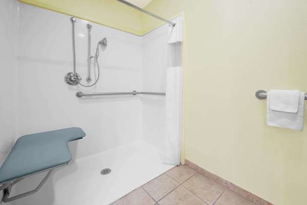  - Days Inn South Lubbock