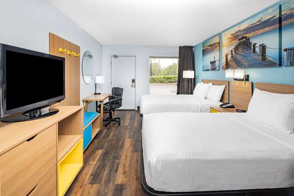  - Days Inn West Pensacola - I-10, Exit 7