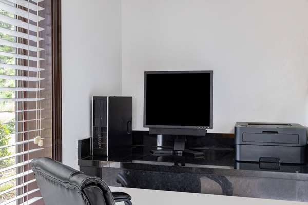 Conference Area - Days Inn West Pensacola - I-10, Exit 7