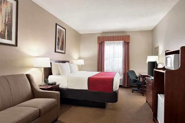  - Ramada Limited Hotel Elizabethtown - I-65, Exit 94
