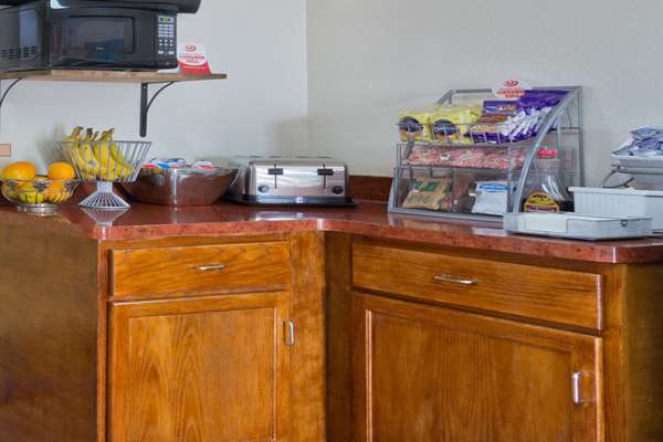  - Super 8 Motel Melbourne