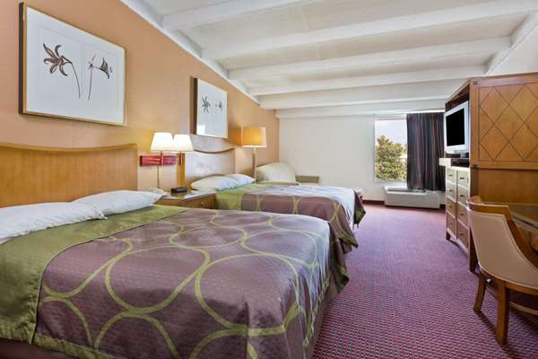  - Super 8 Motel Melbourne