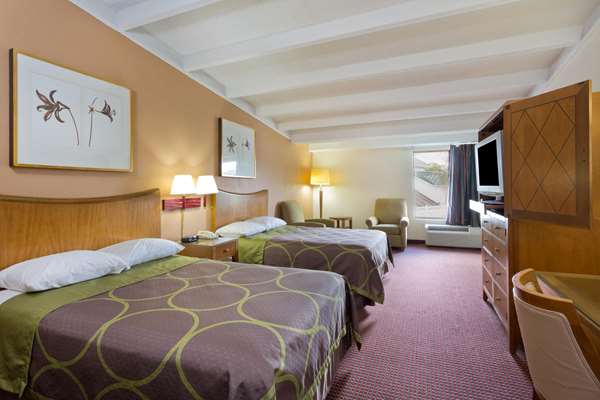  - Super 8 Motel Melbourne