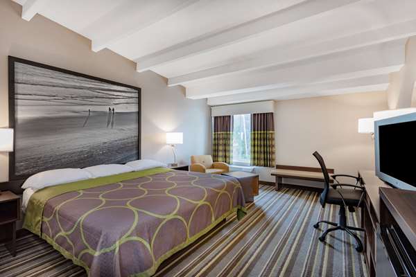  - Super 8 Motel Melbourne