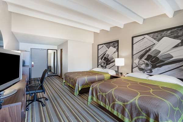  - Super 8 Motel Melbourne