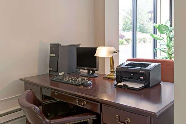 Conference Area - Ramada Inn Flemington