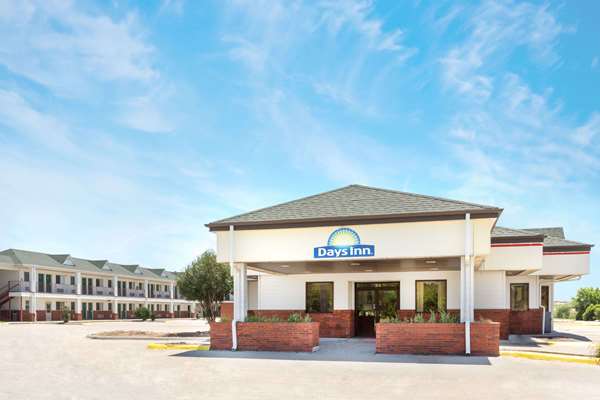 On-Site,Outdoor/Exterior,Exterior View of Building