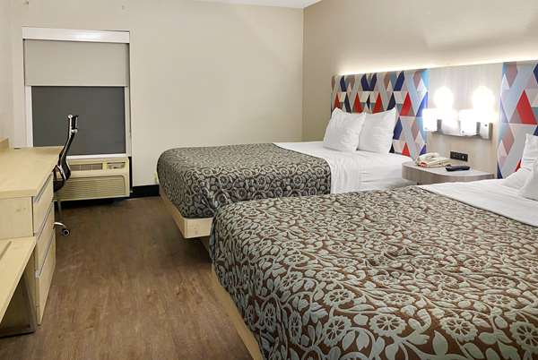  - Days Inn & Suites Norcross
