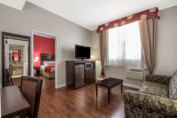  - Ramada Inn Airport San Diego