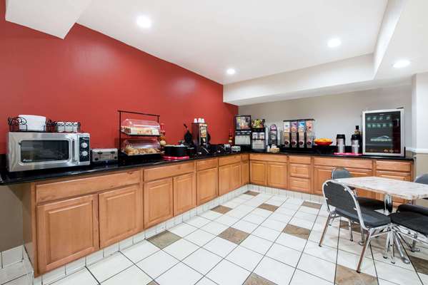  - Ramada Inn Airport San Diego