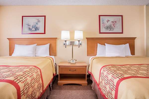  - Days Inn Thunderbird St George - I-15, Exit 8