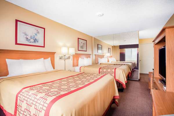  - Days Inn Thunderbird St George - I-15, Exit 8