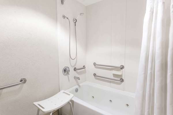  - Ramada Limited Hotel San Angelo