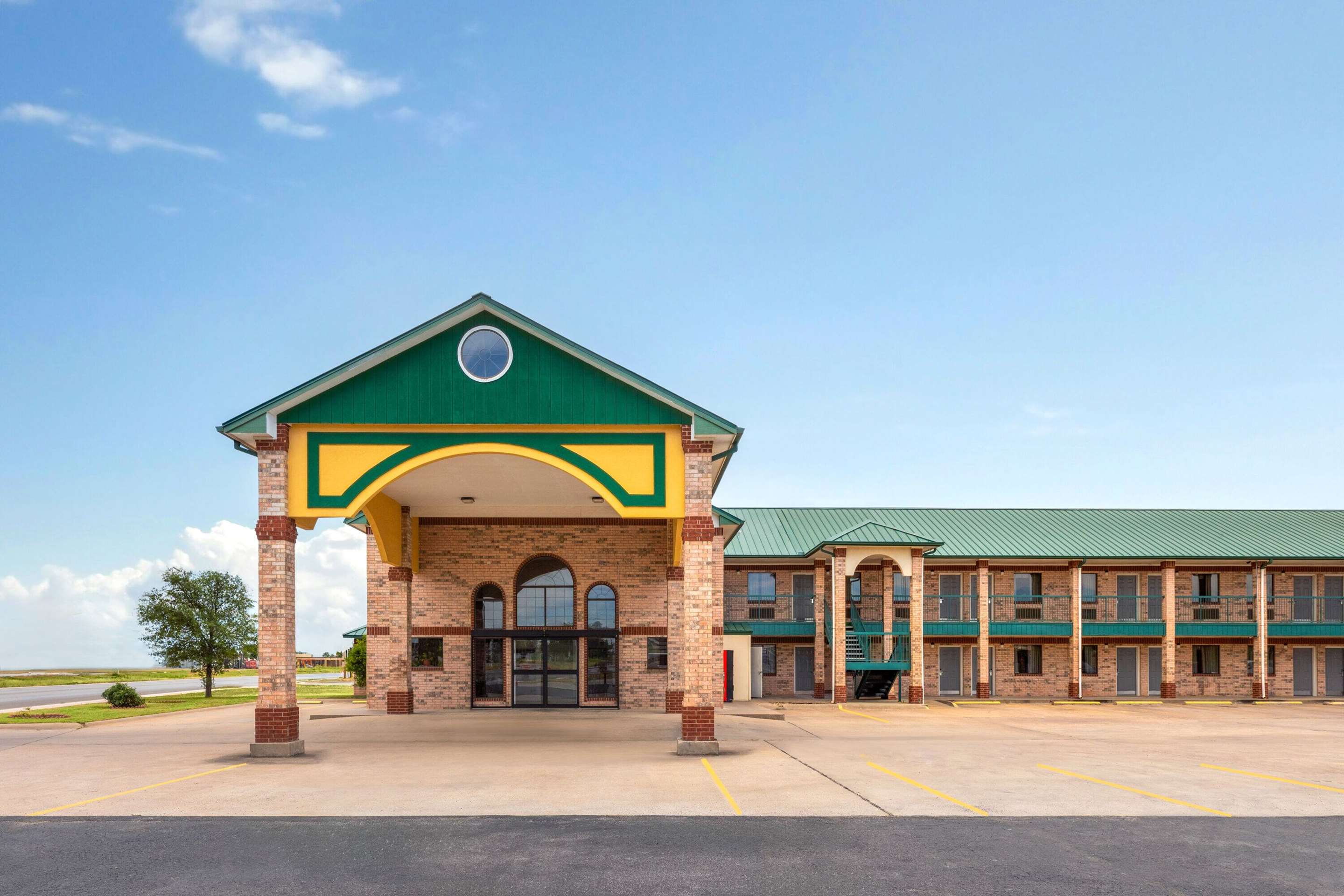 Exterior | Ramada Limited San Angelo