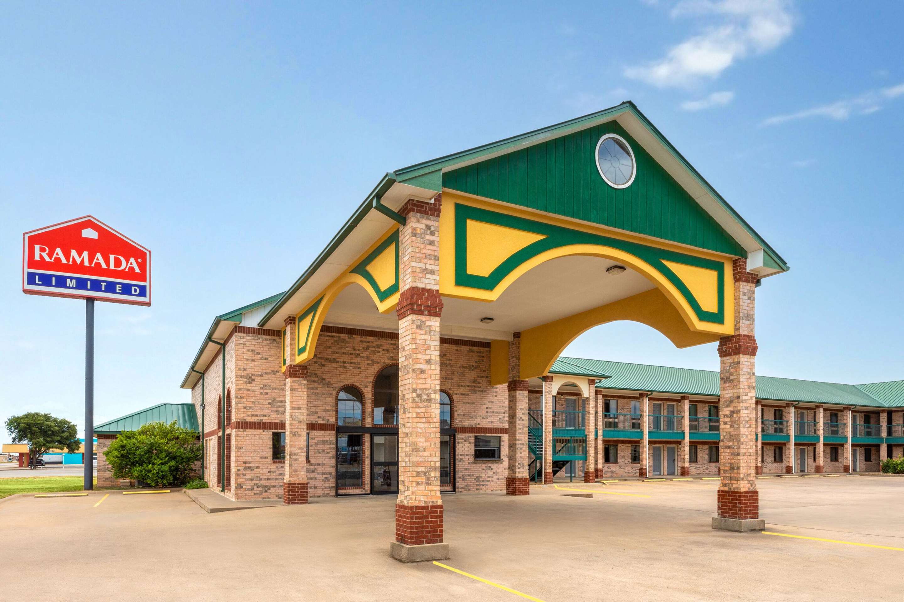 Exterior | Ramada Limited San Angelo